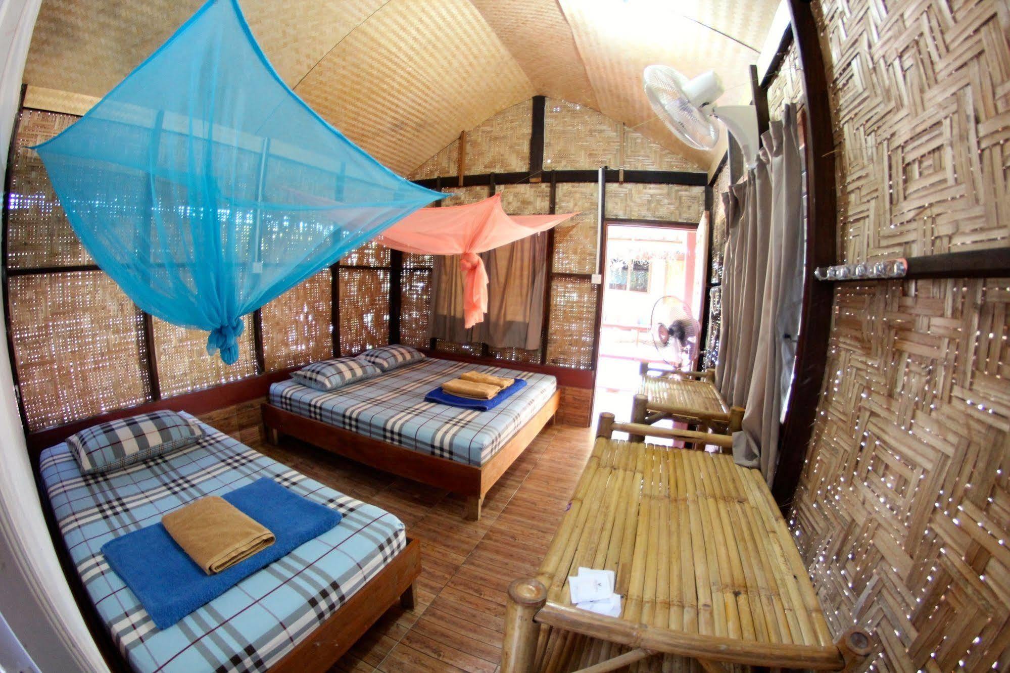 Family Song Koh Lipe Hotell Eksteriør bilde